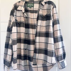 American Eagle Outfitters Men's Black and White Plaid Shirt